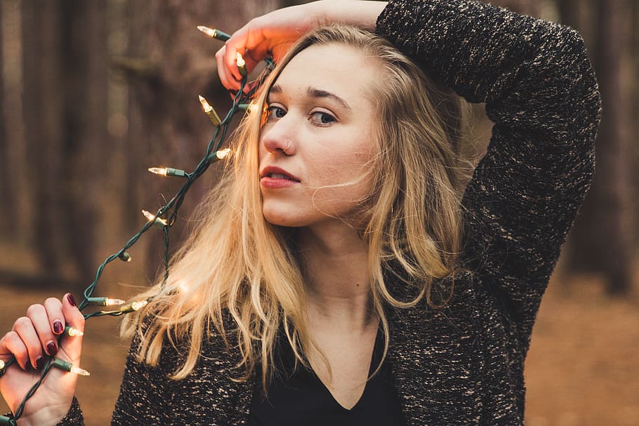 woman holding string light during daytime, blond hair, portrait HD wallpaper