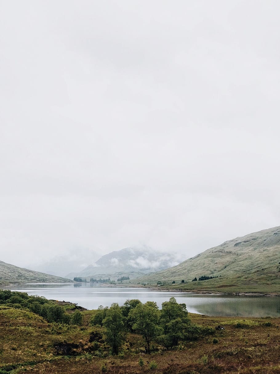 brown, cloudy, gray, green, haze, hills, lakes, landscapes HD wallpaper