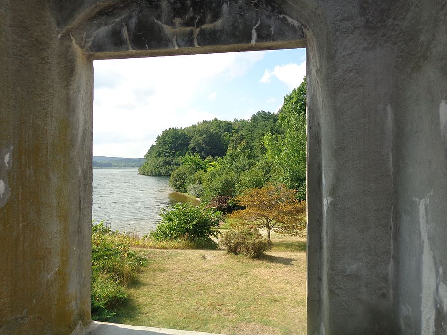outdoors, bunker, building, window, water, nature, lake, flagstone HD wallpaper