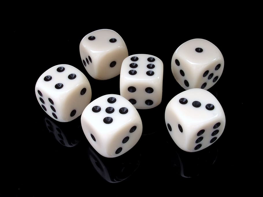 6 Pieces of Black and White Dice, black-and-white, cubes, dots, HD wallpaper