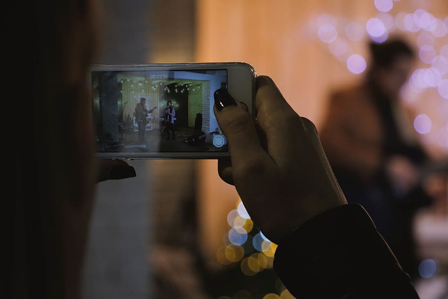 camera, iphone, video, bokeh, circle, hand, photo, technology HD wallpaper