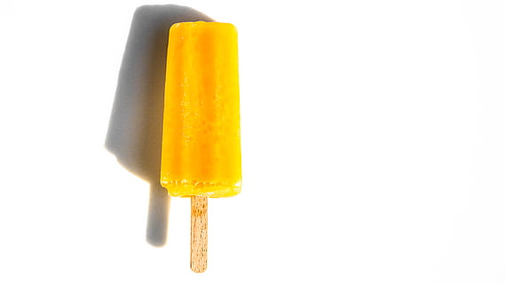 yellow popsicle, lamp, ice pop, white, wood, holzstiel, schatten HD wallpaper