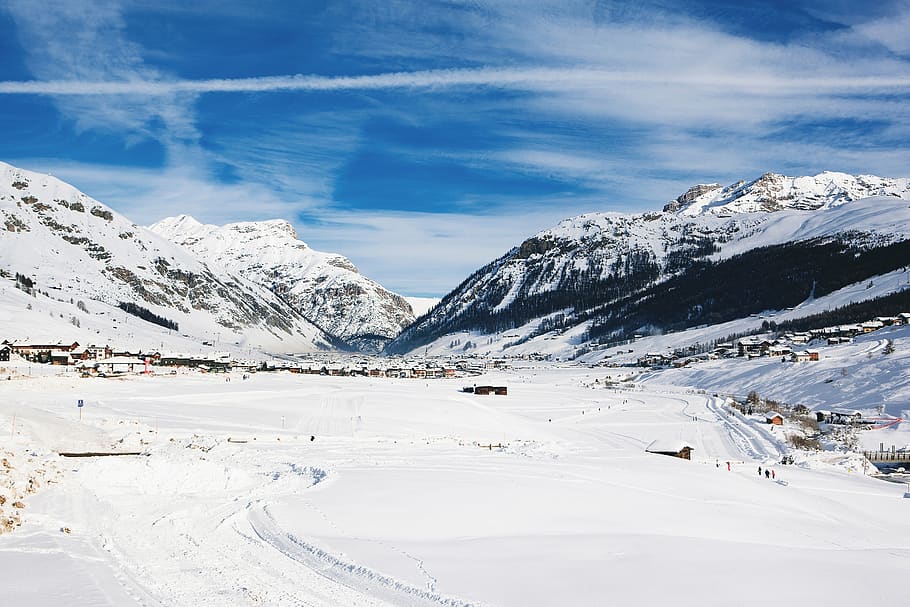 mountain, highland, snow, winter, summit, blue, sky, clouds HD wallpaper