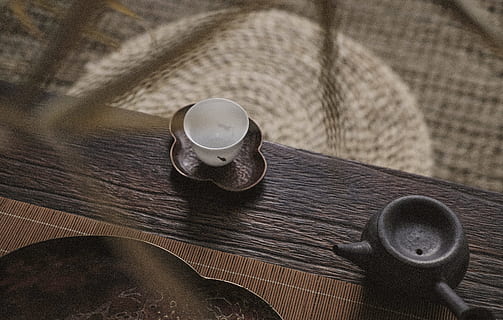 white teacup on saucer near teapot, bronze, red, plant, copper HD wallpaper