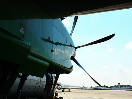 bombardier, dash8, dhc8, q400, aircraft, airplane, propeller HD wallpaper