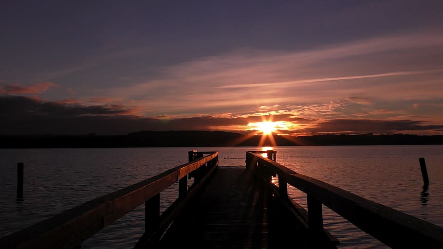 web, bridge, sun, wood, romantic, landscape, railing, transition HD wallpaper