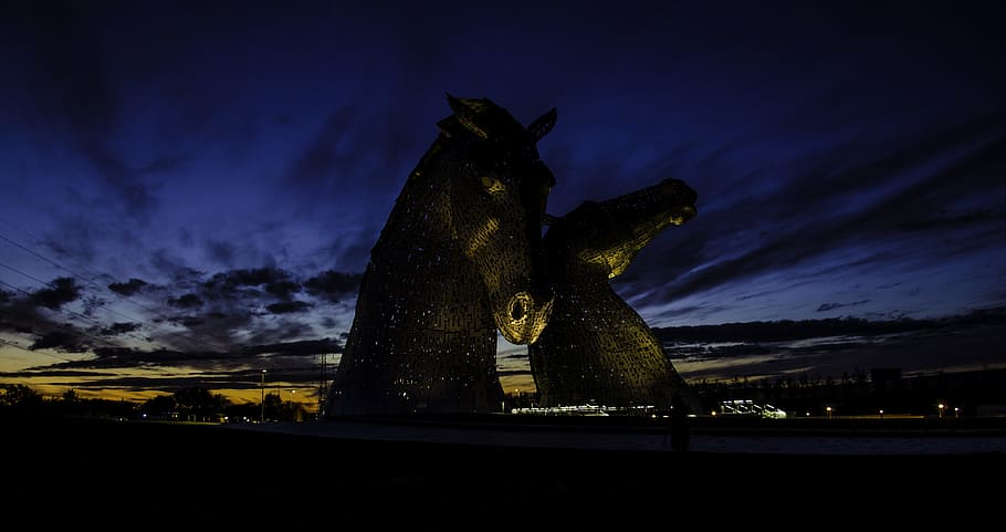 Two Black Horse Statues, art, backlit, dusk, evening, horses HD wallpaper