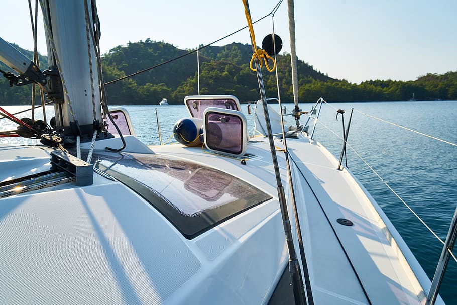 boat, front, rope, sail, marine, sky, water, blue, summer, yacht HD wallpaper