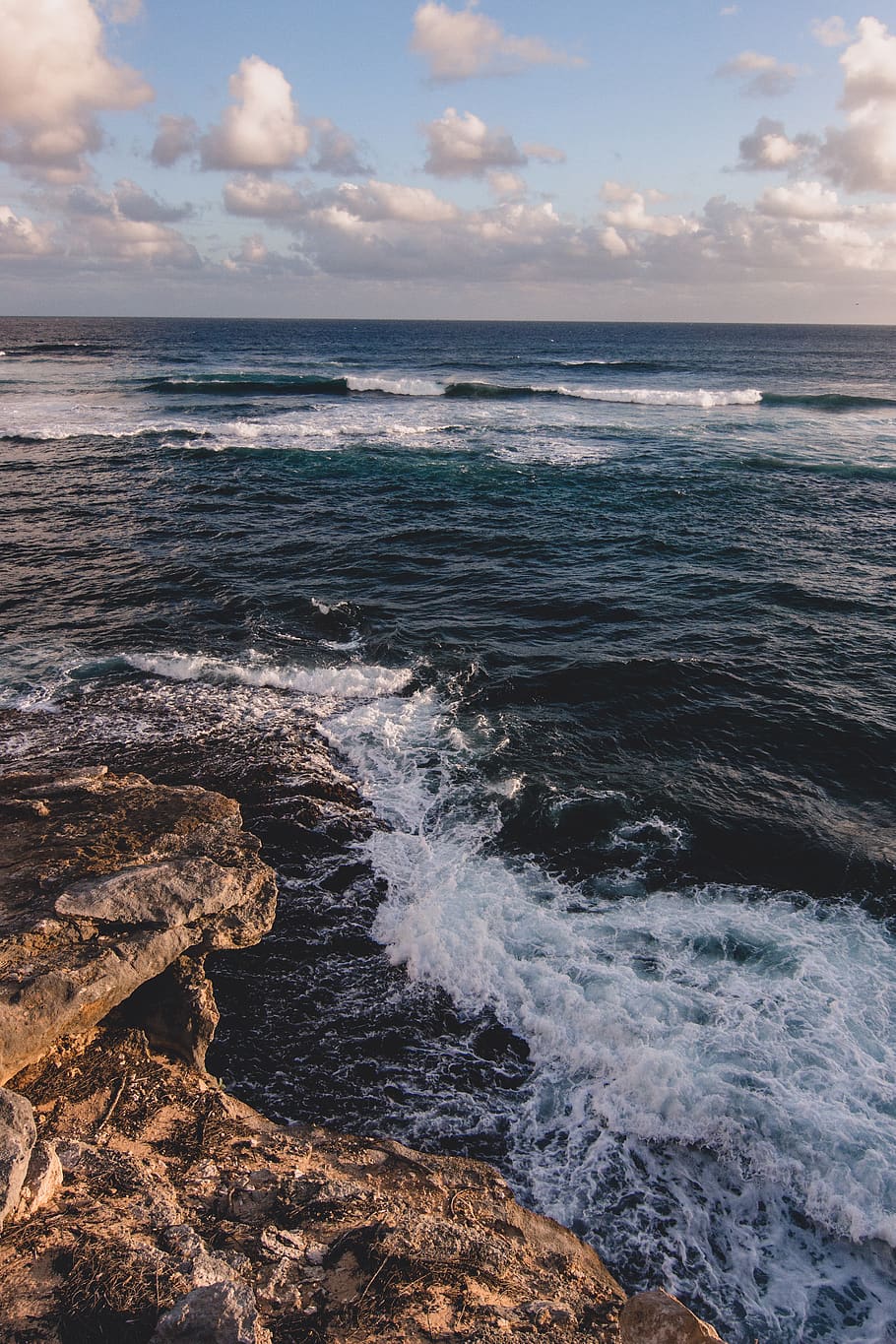 HD wallpaper: hawaii, united states, cliffside, ocean view, wave, waves,  deep blue ocean | Wallpaper Flare