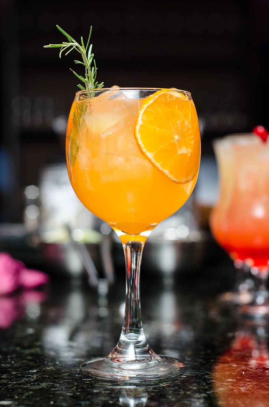 Clear Glass Footed Drinking Glass With Orange Juice, bar, beverage HD wallpaper
