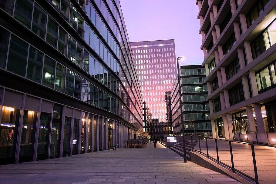 gray building road, building exterior, architecture, built structure HD wallpaper
