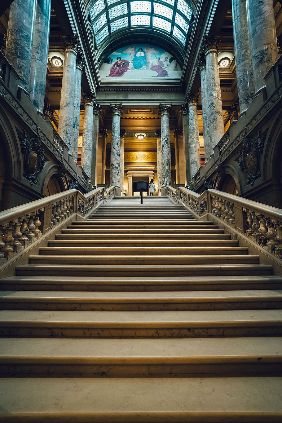 Low-angle Photo of Building Staircase, arch, architecture, ceiling HD wallpaper
