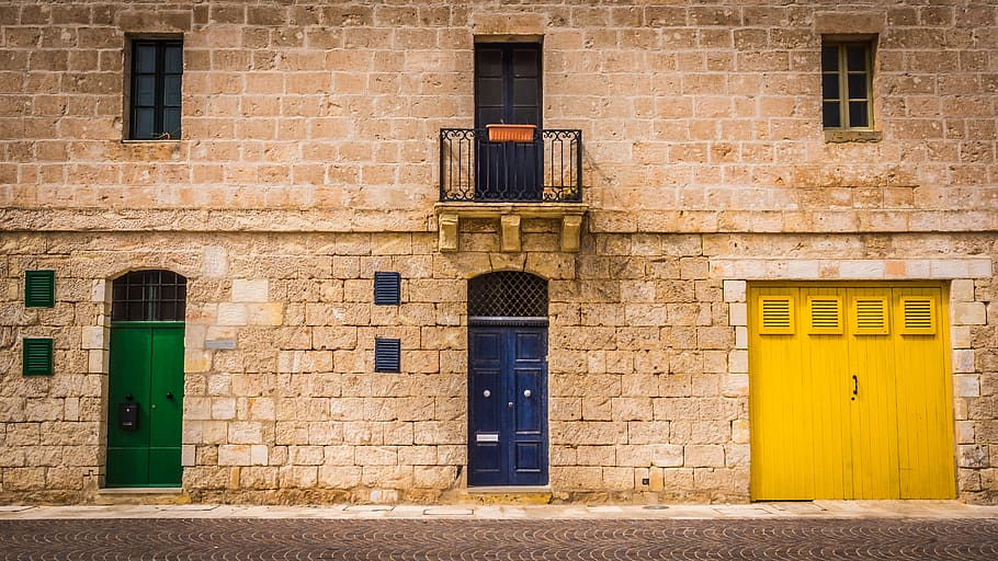architecture, doors, yellow, green, blue, malta, balcony, window HD wallpaper