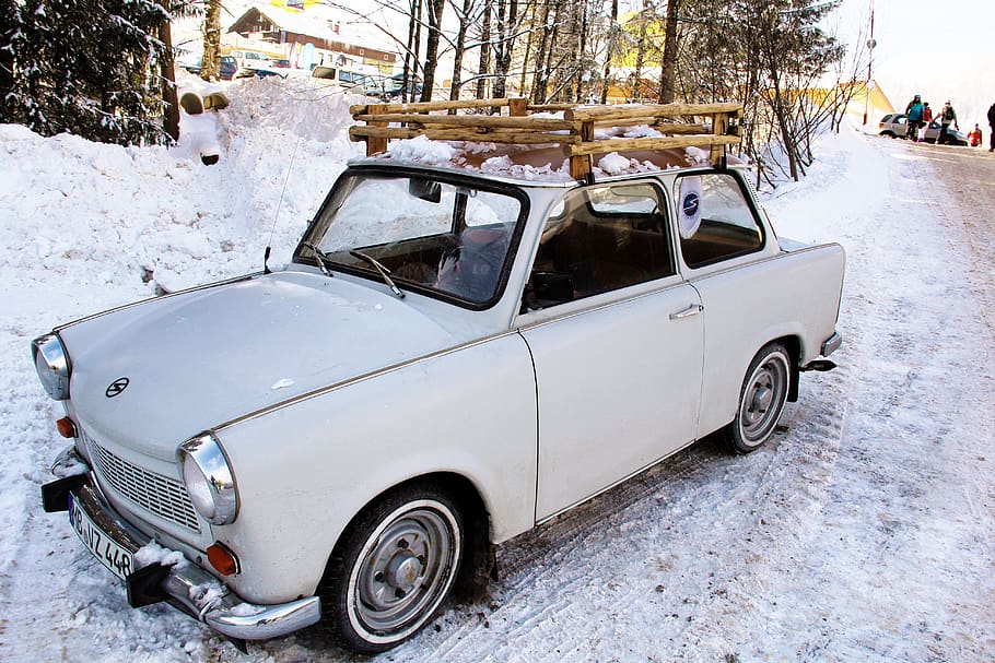 trabbi, auto, satellite, vehicle, oldtimer, classic, roof racks HD wallpaper