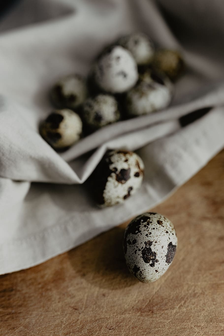 Quail eggs, food, easter, still life, indoors, food and drink, HD wallpaper