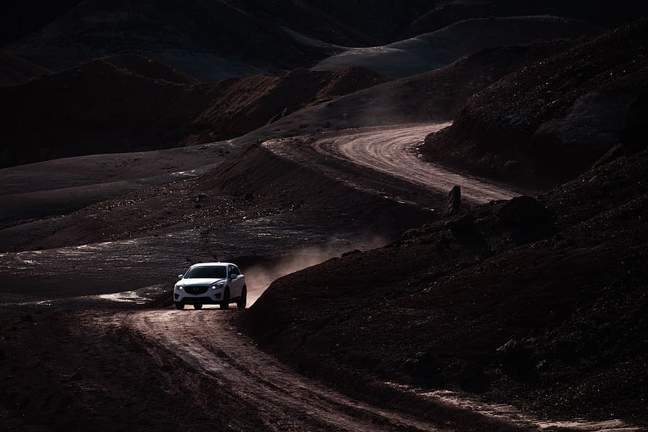 white SUV on road, vehicle, automobile, transportation, car, offroad HD wallpaper