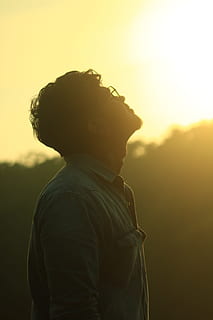 Photo of Man Looking Up, backlit, blur, bright, close-up, dawn HD wallpaper