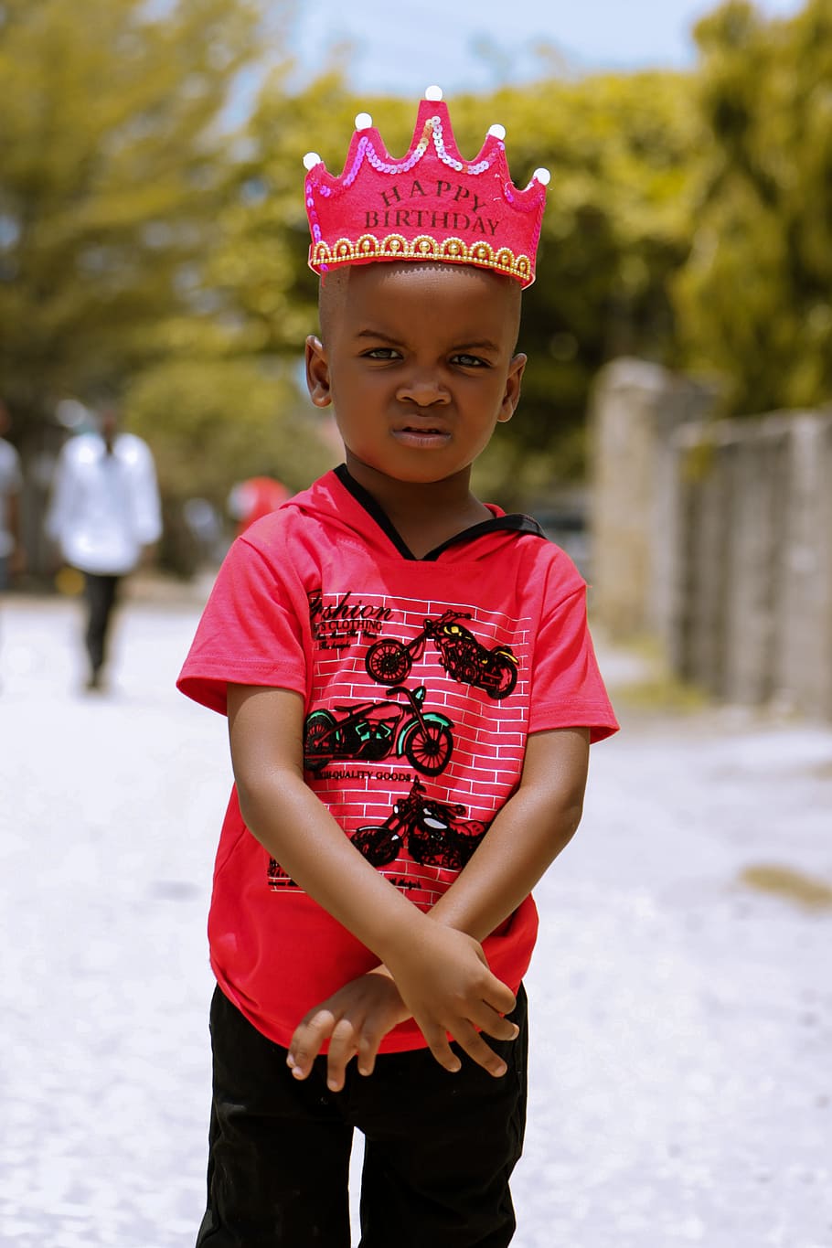 Photo of Boy Wearing Crown, adorable, blur, child, cute, facial expression HD wallpaper