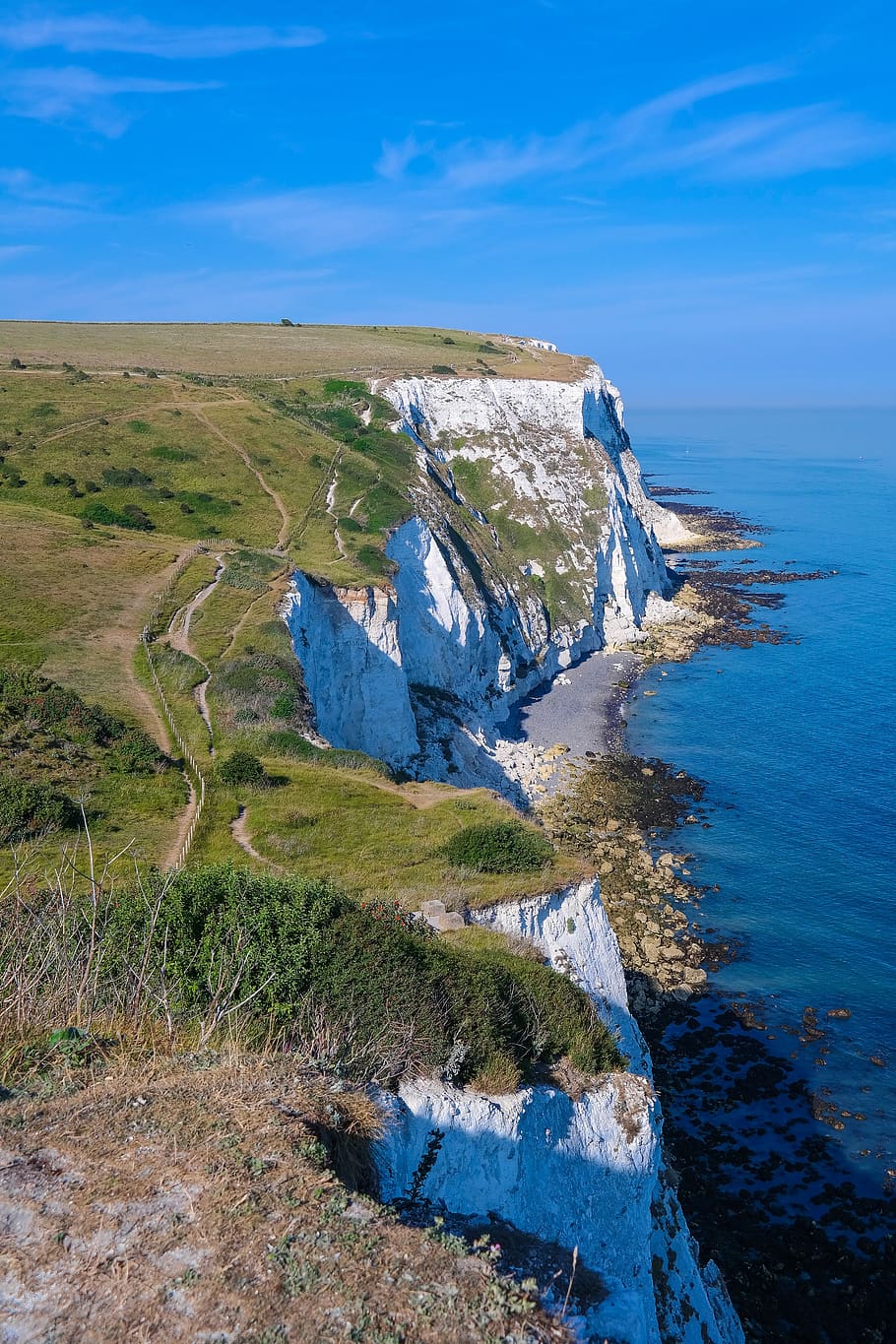HD wallpaper: white cliffs, dover, coastline, sea, blue, holiday ...