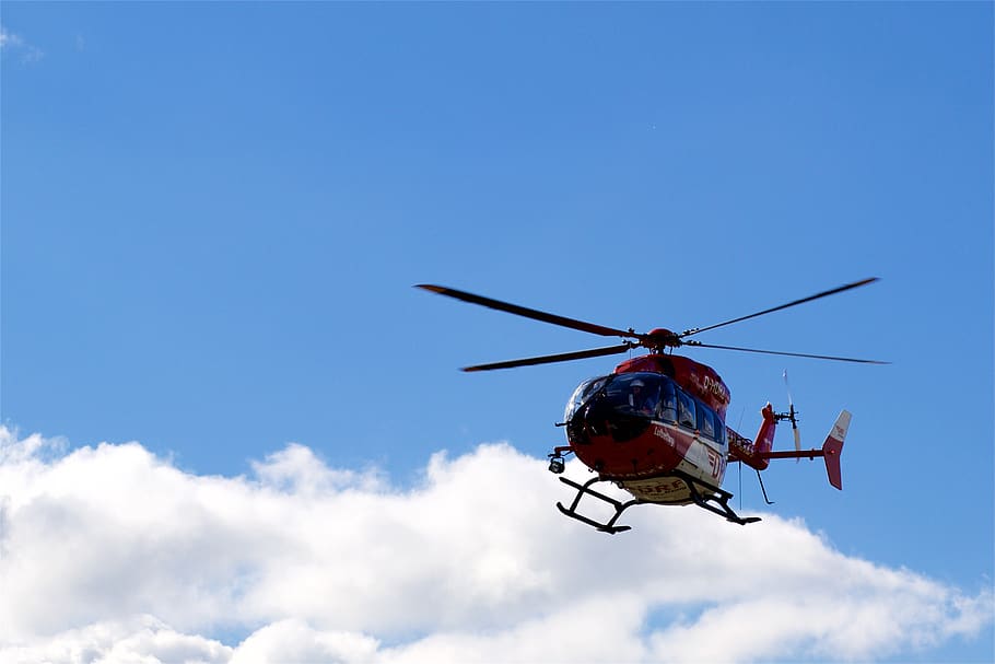 Red and White Helicopter, aviation, clouds, flight, propeller, HD wallpaper