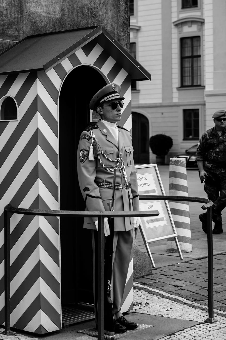 HD wallpaper: czechia, prague castle, republic, guard, army, military ...