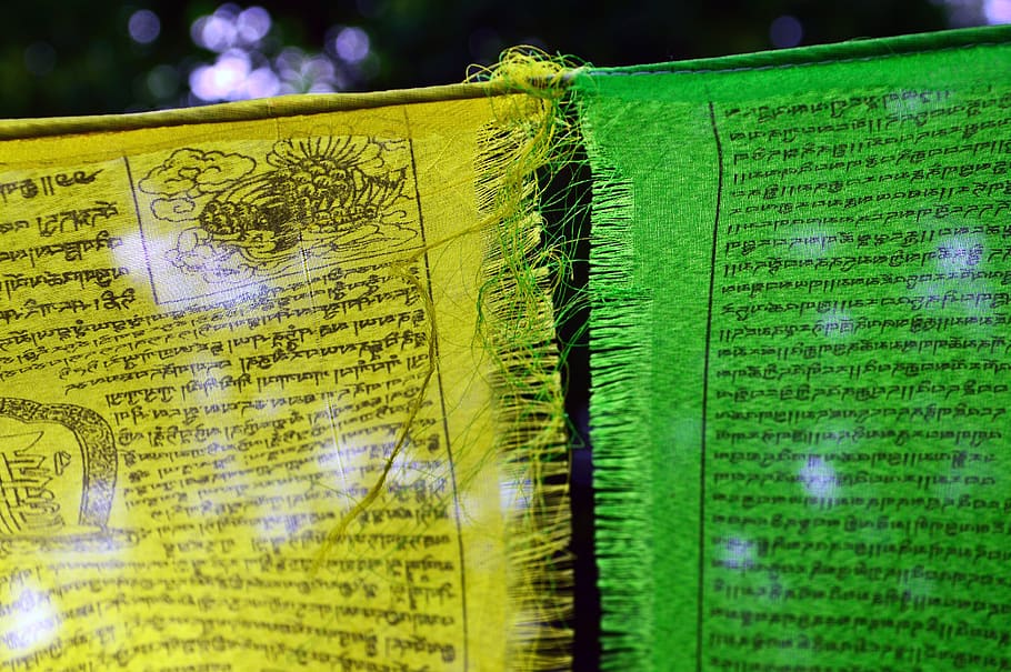 zaszlo, prayer flags-yellow, green, textile, sample, fabric