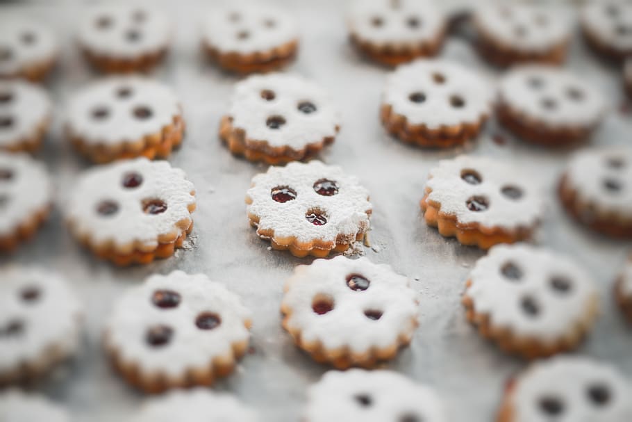 Shallow Focus Photography of Cookies, baked, bakery, baking, close-up HD wallpaper