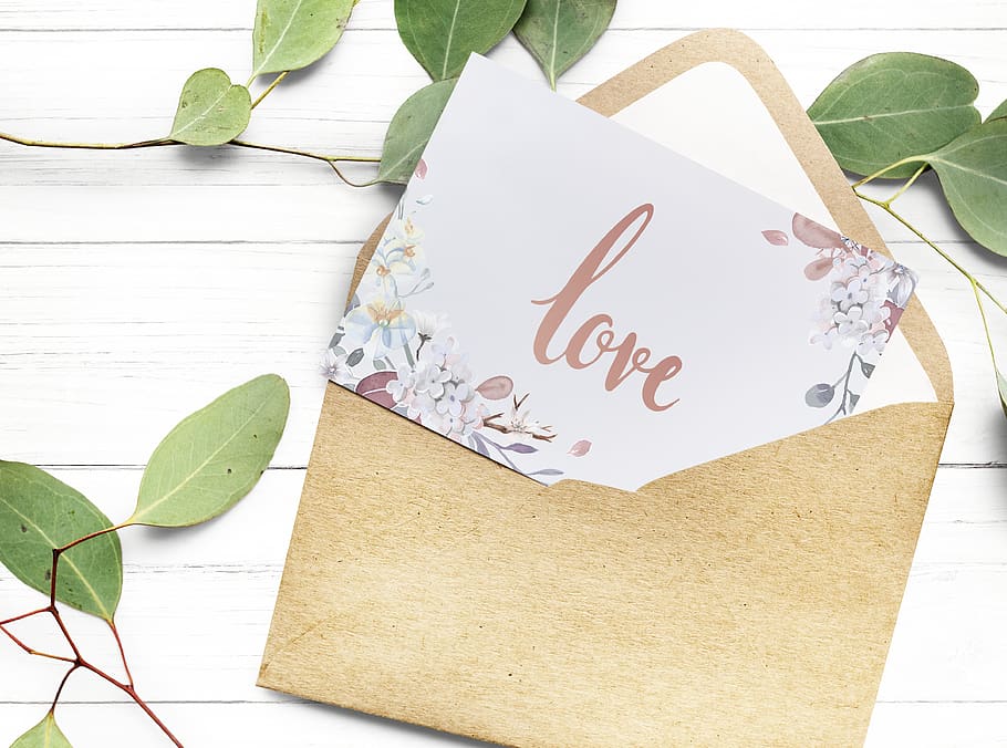 Love Text on White Paper With Brown Envelope, art, brown paper, HD wallpaper