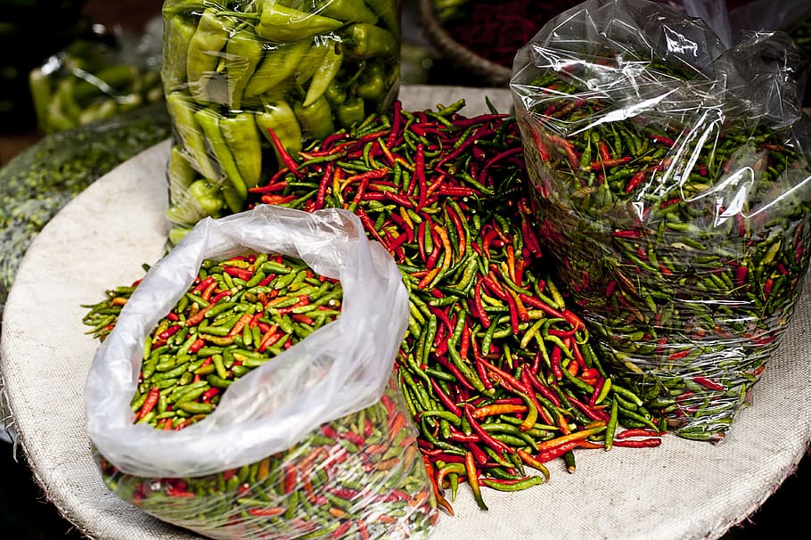 chili pepper packs, vegetable, green, spicy, hot, bag, slice HD wallpaper