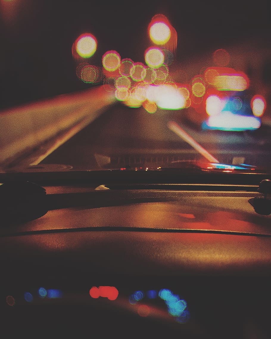 car, driver, driving, road, night, light, bokeh, blur, traffic, HD wallpaper