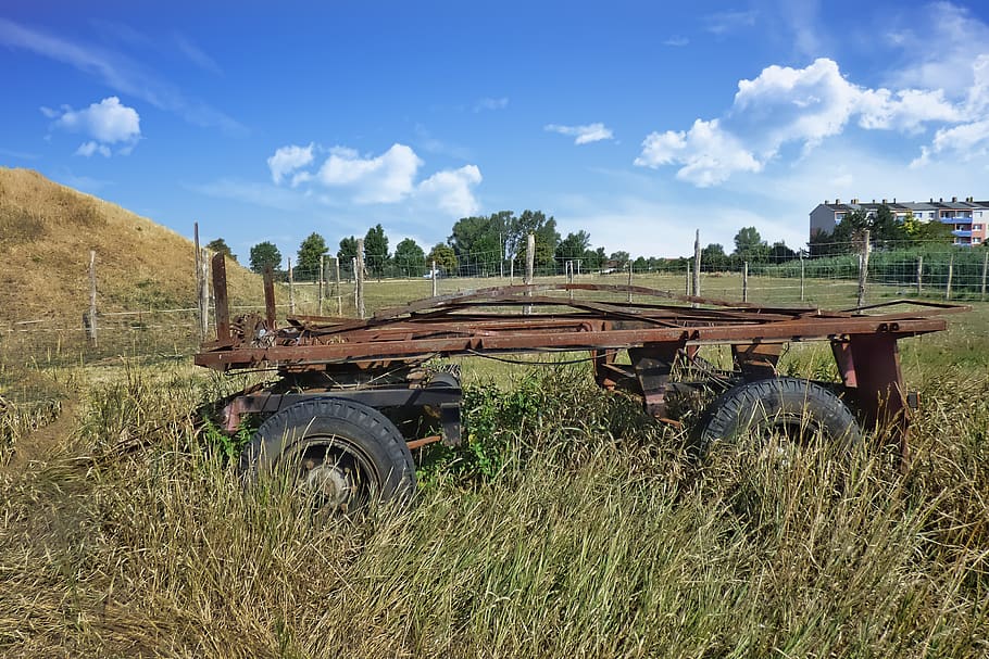 trailers, old, rusted, scrap, meadow, landscape, field, transportation HD wallpaper