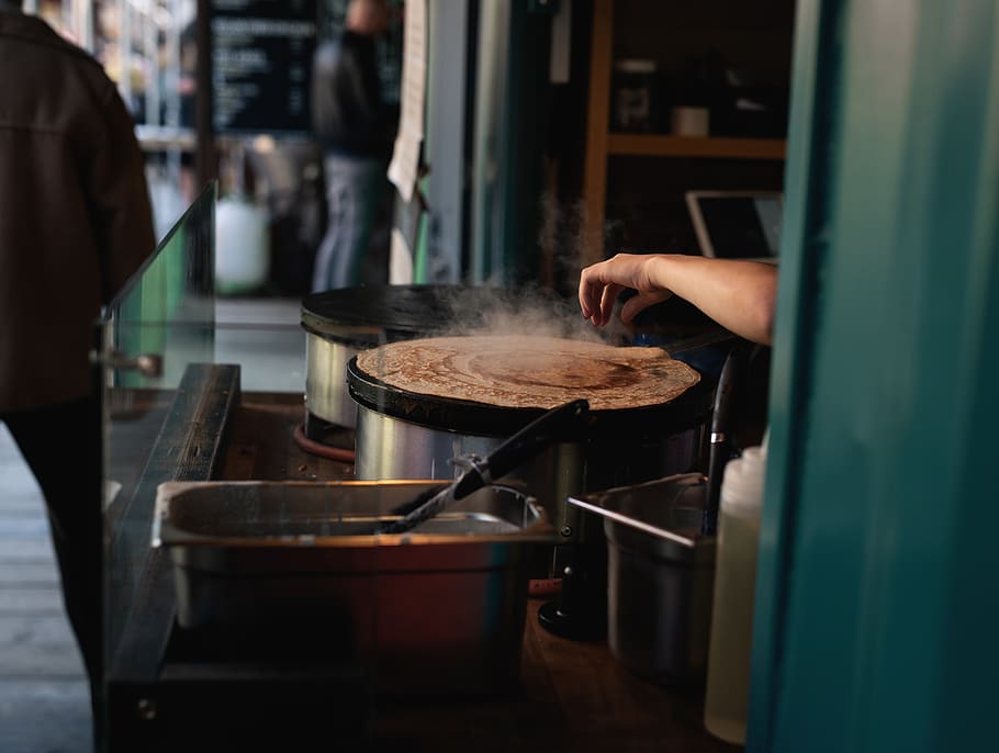 person cooking at steamer, human, england, york, spark crepe kitchen, HD wallpaper