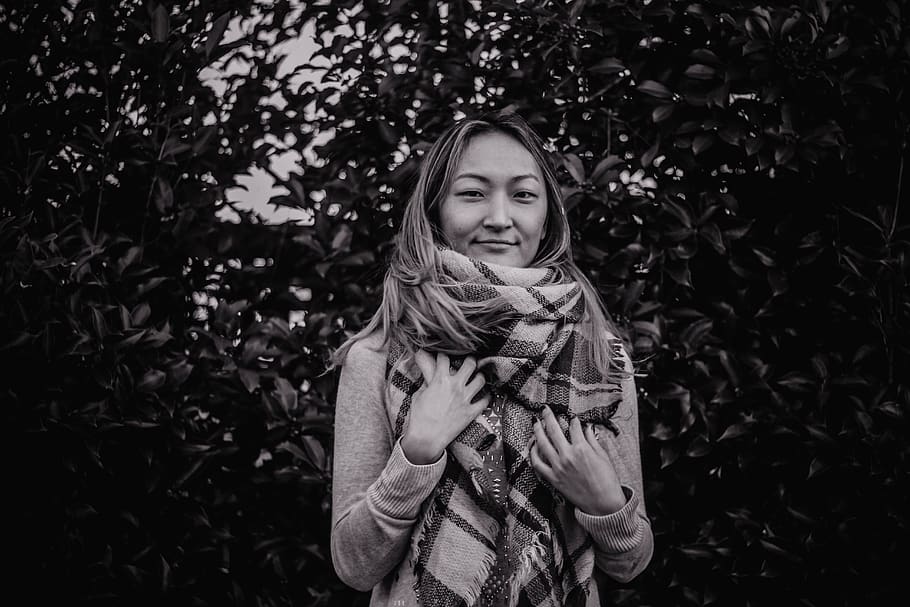 grayscale photography of woman wearing scarf, clothing, apparel, HD wallpaper