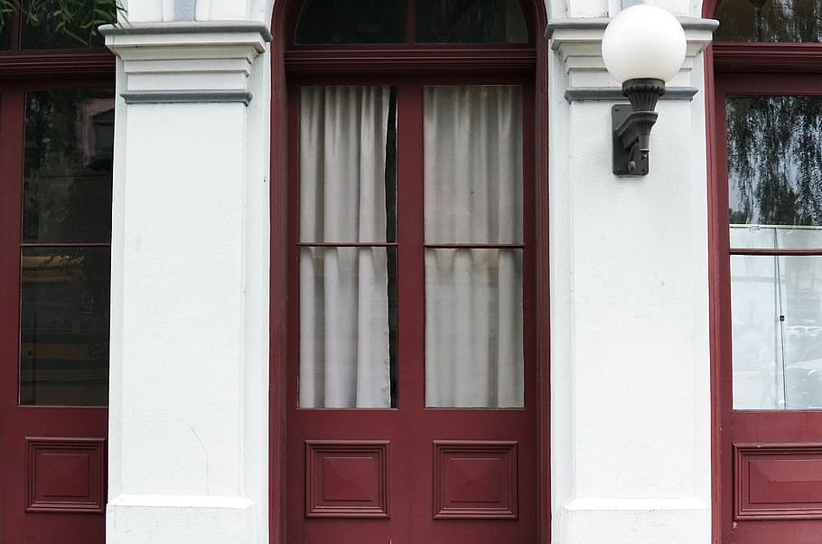 doors, windows, architecture, buildings, curtains, red, burgundy HD wallpaper