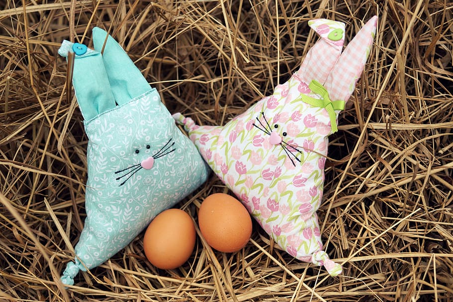easter, easter bunny, stuffed animals, pillow, easter figures HD wallpaper
