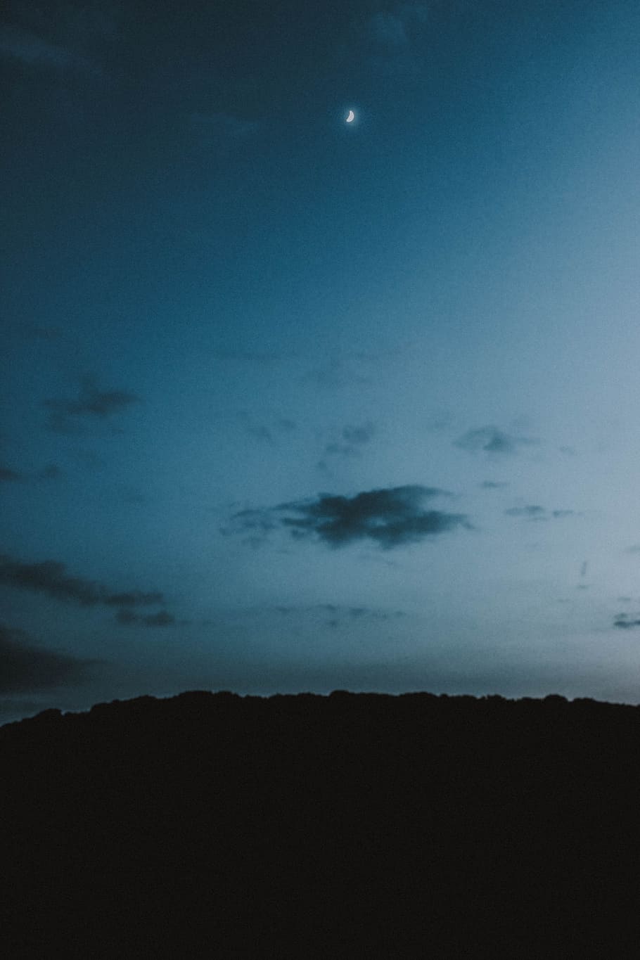 silhouette of mountain during daytime, sky, cloud, moon, crescent HD wallpaper