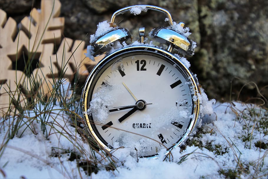 winter, time pointing, clock, alarm clock, hours, watches, in passing HD wallpaper