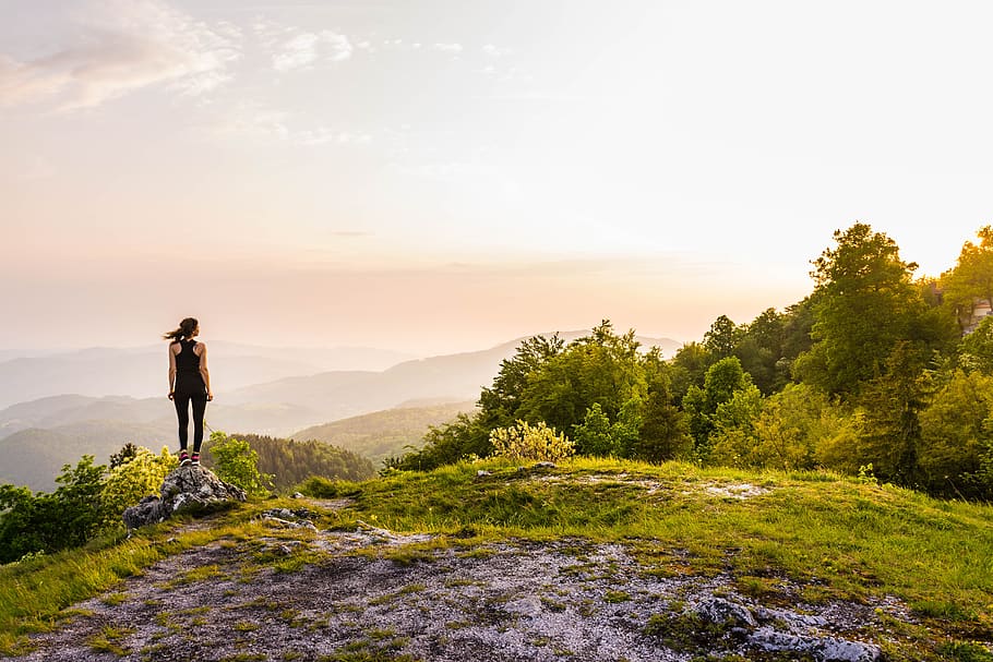 sunset, sky, pastel, nature, mountains, hike, evening, sunrays HD wallpaper
