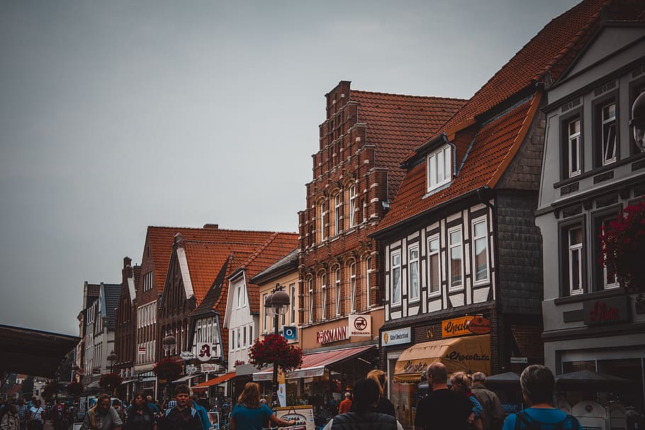 White and Brown Store Facades, architecture, atmospheric, bricks HD wallpaper