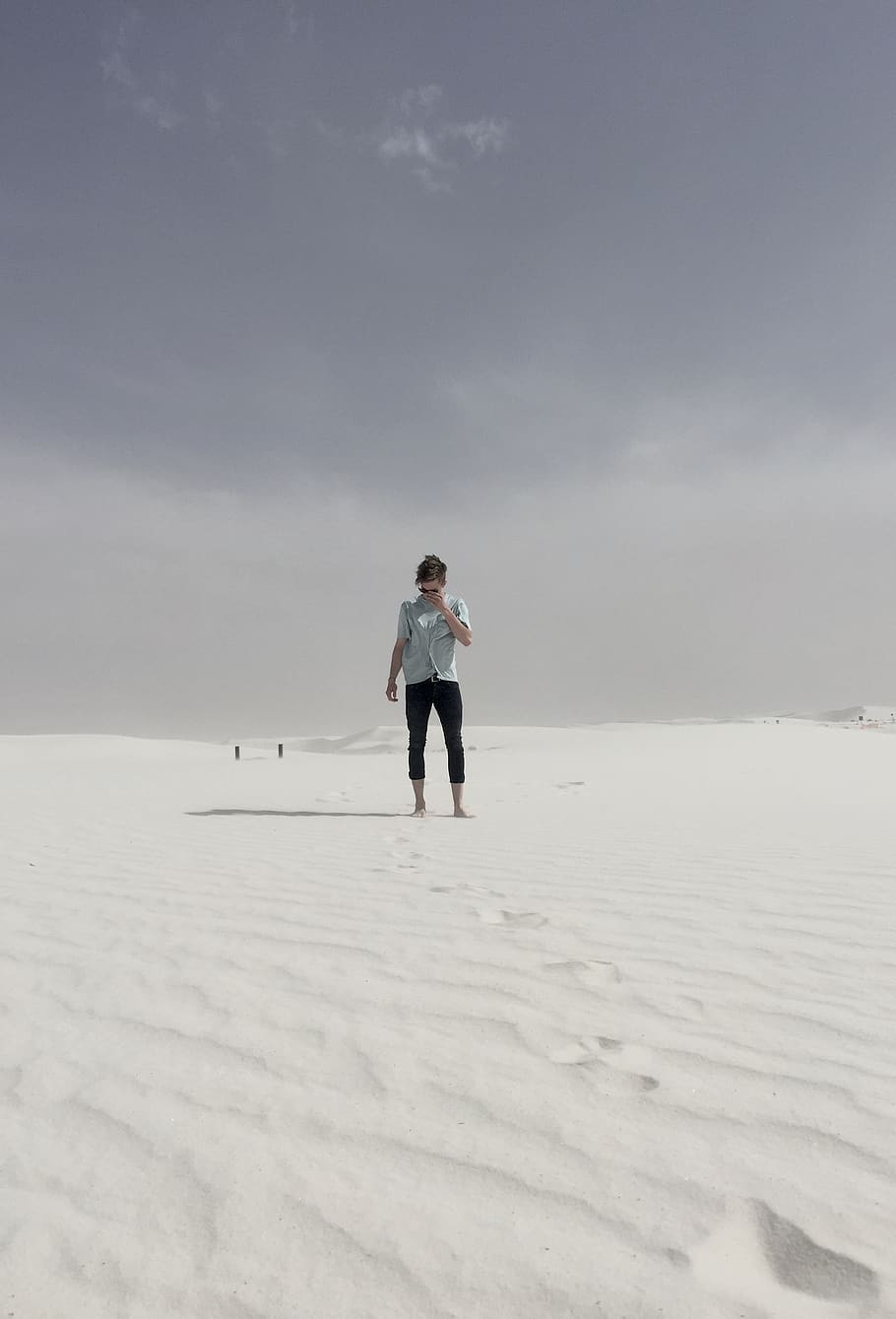 man walking on desert during daytime, tularosa, united states HD wallpaper