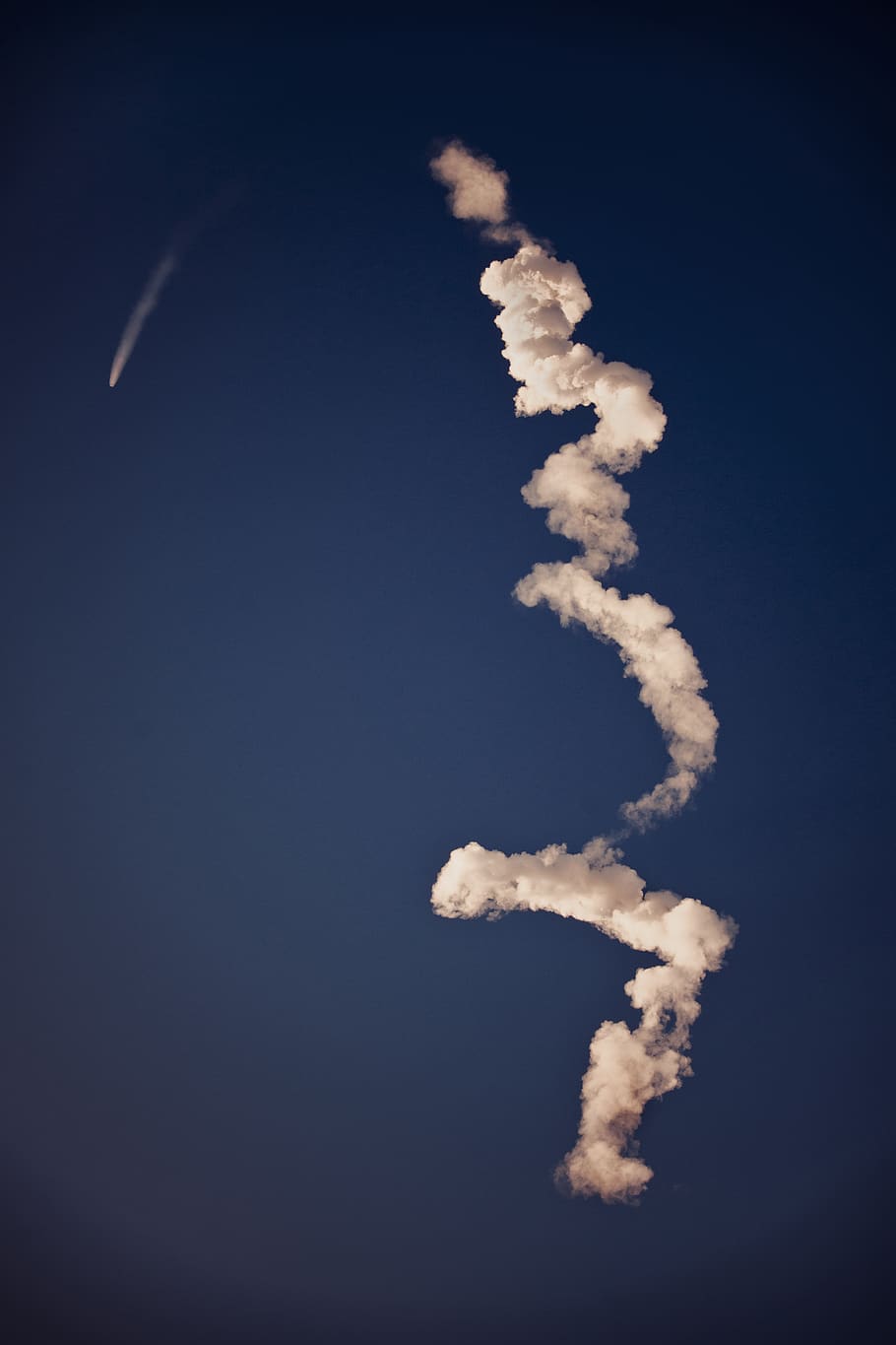 White Cloud Rail, +96, ., 6+9, air pollution, aircraft, blue HD wallpaper