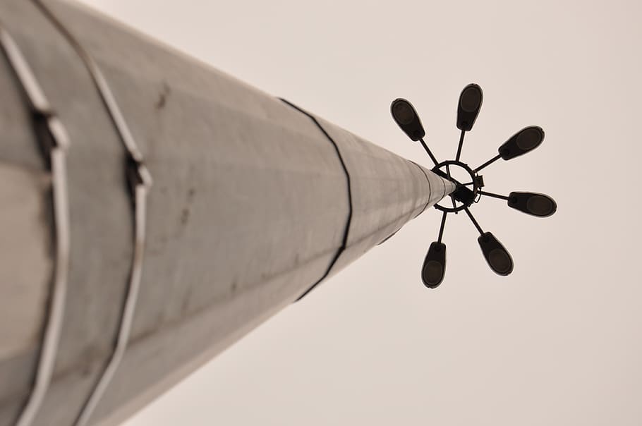 perspective, lights, lamp post, no people, close-up, sky, outdoors HD wallpaper