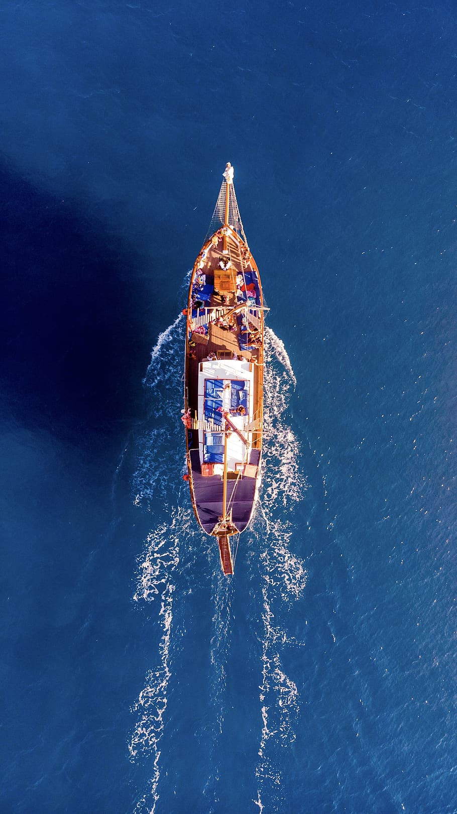 aerial photography of boat on blue ocean during daytime, vehicle, HD wallpaper