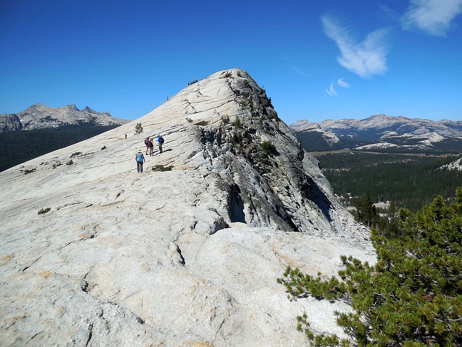 people on cliff, mountain, mountain range, outdoors, nature, human HD wallpaper