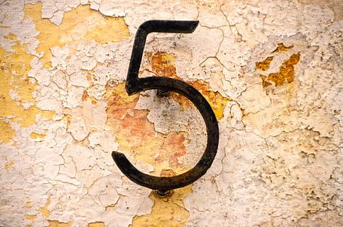 spain, tarragona, plaster, rust, numeral, wall, five, peeling wall HD wallpaper