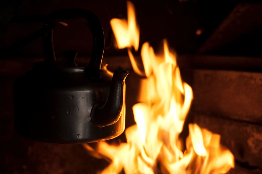 Close-Up Photo of Kettle, blaze, blur, burn, burning, dark, depth of field HD wallpaper