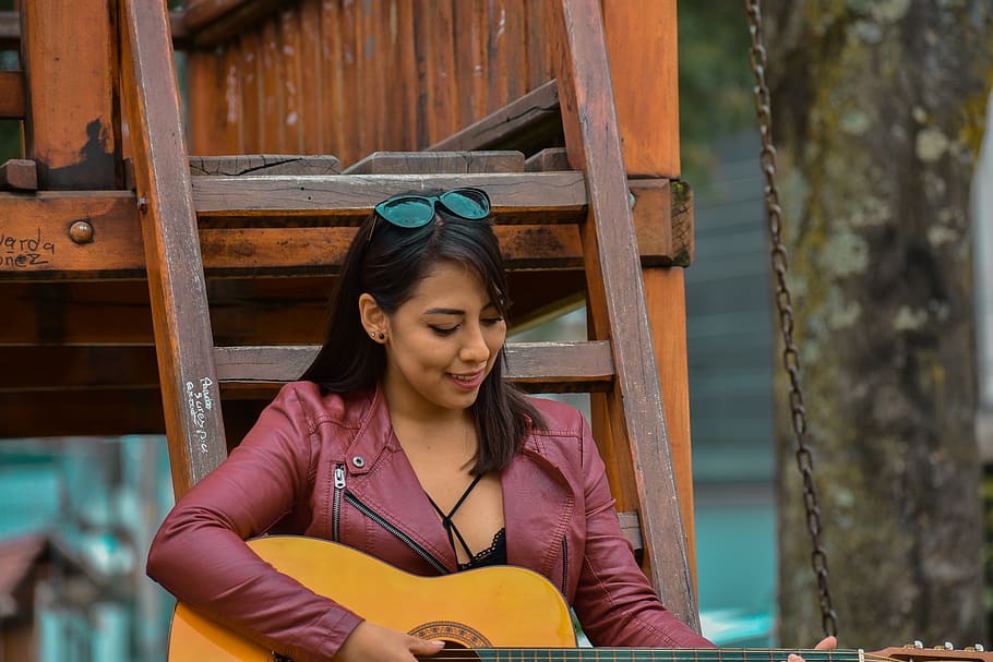 person, portrait, nice, beautiful, girl, guitar, real people HD wallpaper