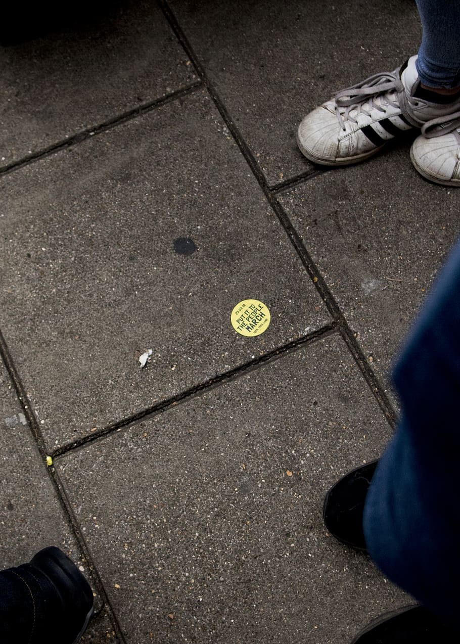 yellow sticker on concrete pathway, clothing, apparel, footwear HD wallpaper