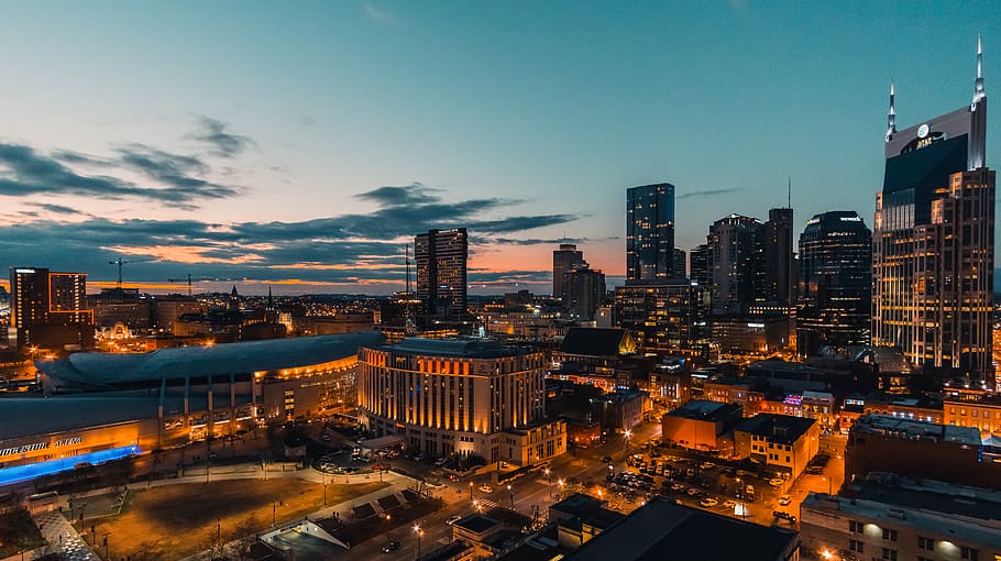 city lights during dawn, outdoors, landscape, nature, urban, downtown HD wallpaper