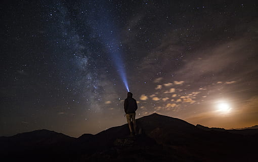 man standing at mountain peak under starry night sky, nature HD wallpaper